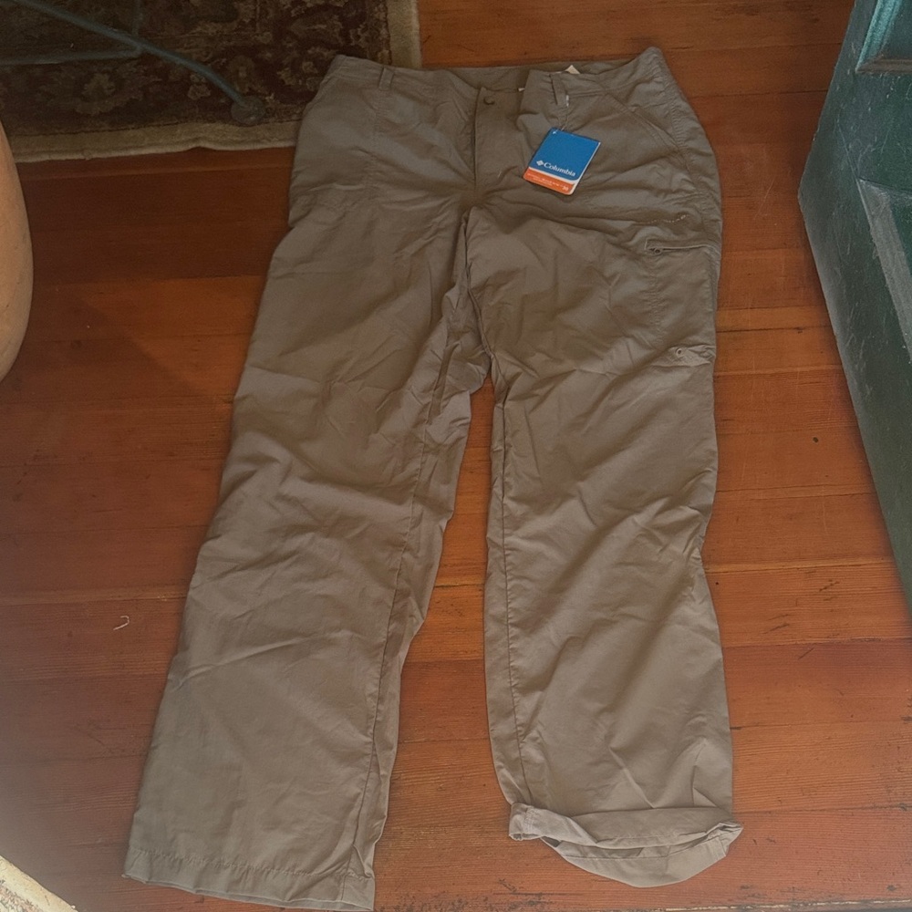Women’s Tan Pants